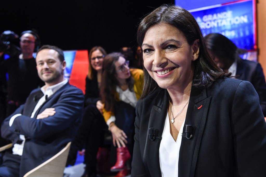 Municipales à Paris: Anne Hidalgo et David Belliard appellent à 